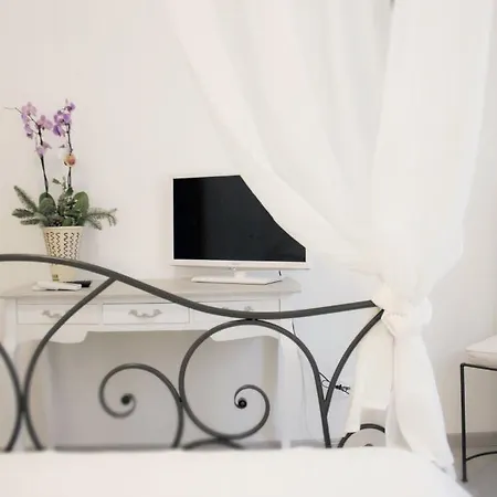 Foscari House Bed and breakfast 3*