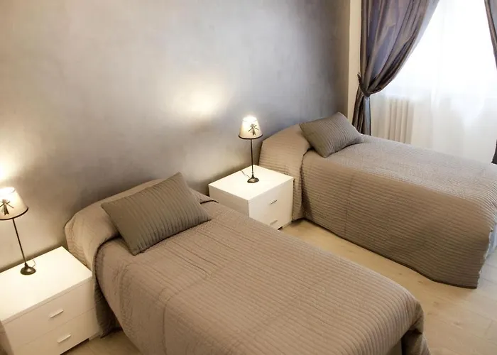 Foscari House 3*